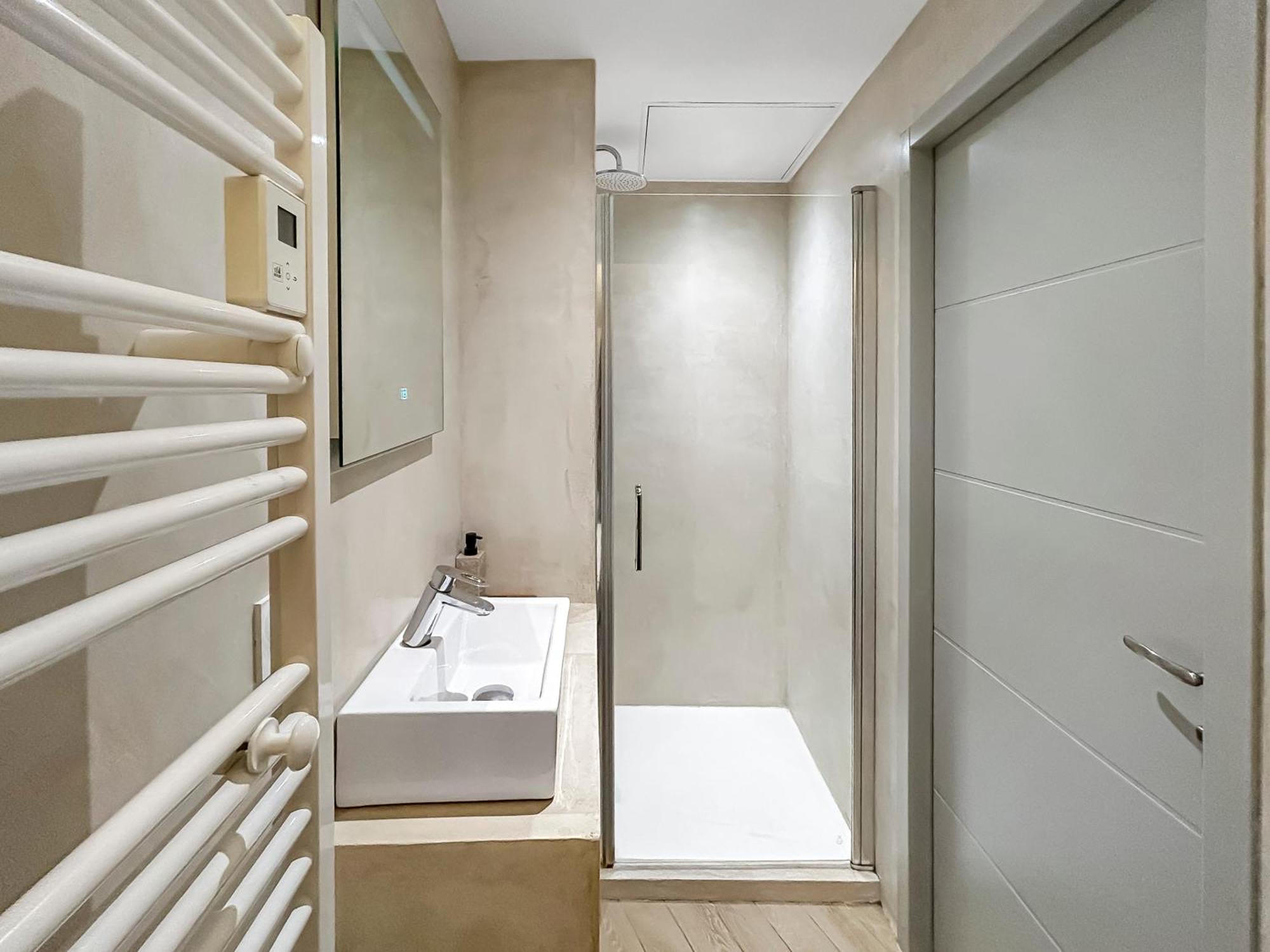 Hebergements Modernes & Cosy A Arles T3 Et T2 Elegants מראה חיצוני תמונה
